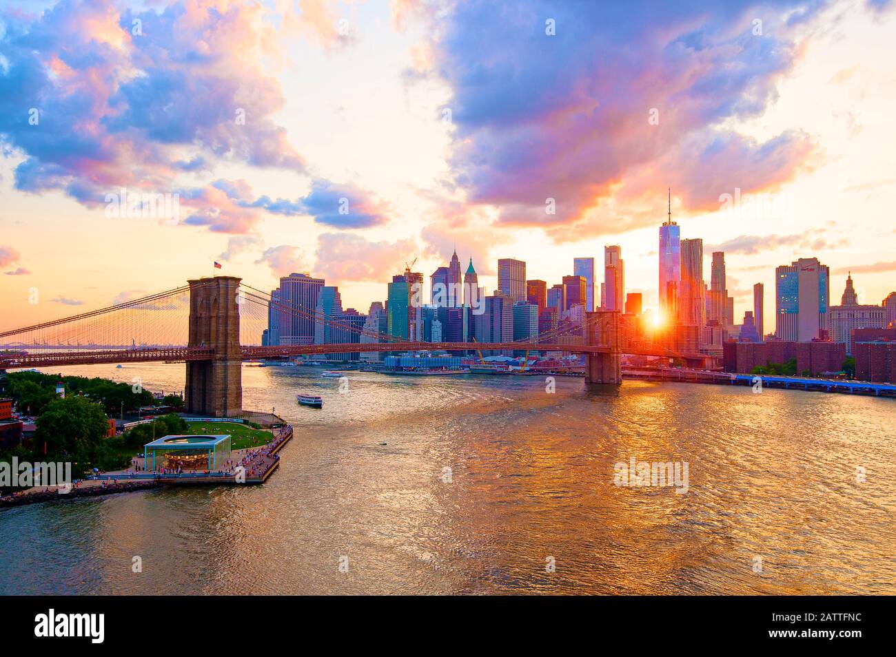 New York Skyline Sunset East River Brooklyn Bridge New York City Stock Photo