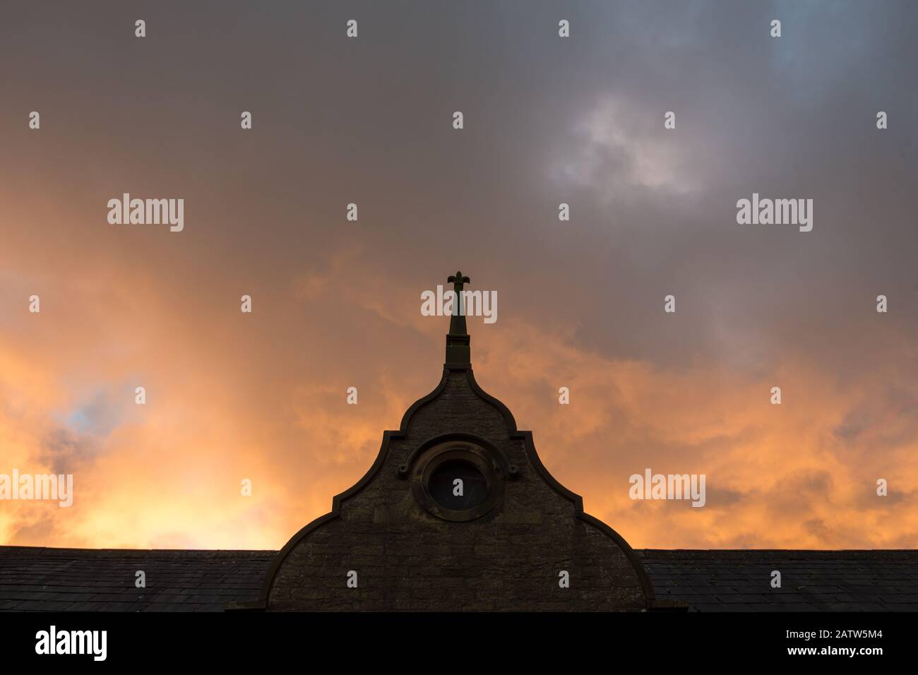 Sunset over Long Preston village hall Stock Photo Alamy