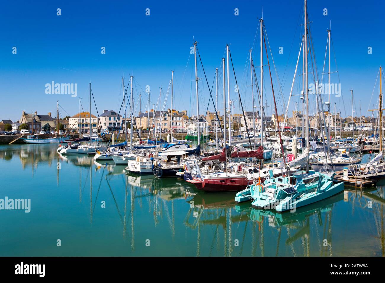 Port of Saint-Vaast-la-Hougue, Normandy, France Stock Photo - Alamy