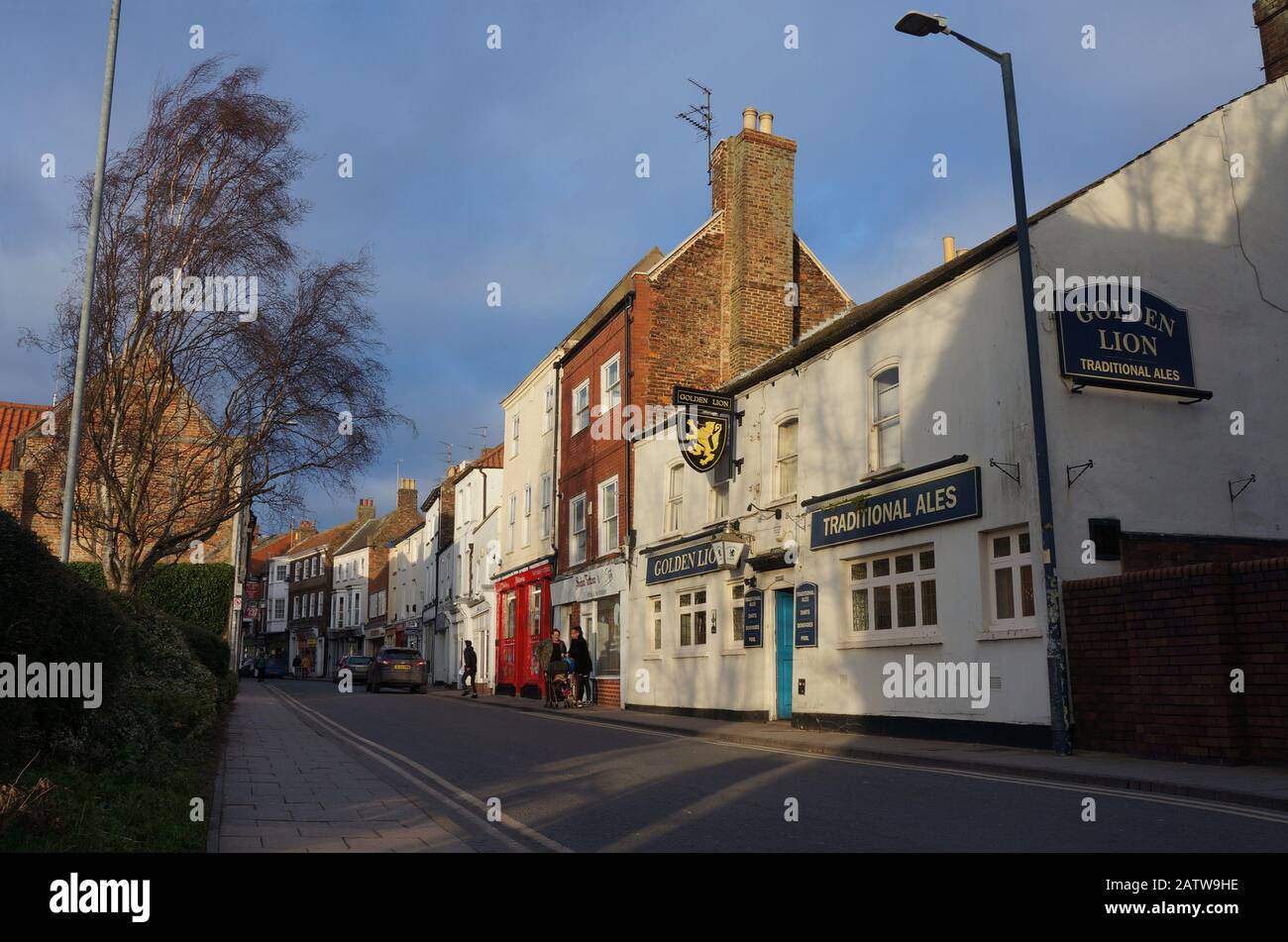 High st. featuring the Golden Lion pub in Boston Lincolnshire Stock