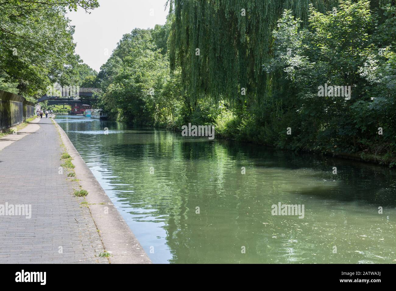 Canal pedestrian path along hi-res stock photography and images - Alamy