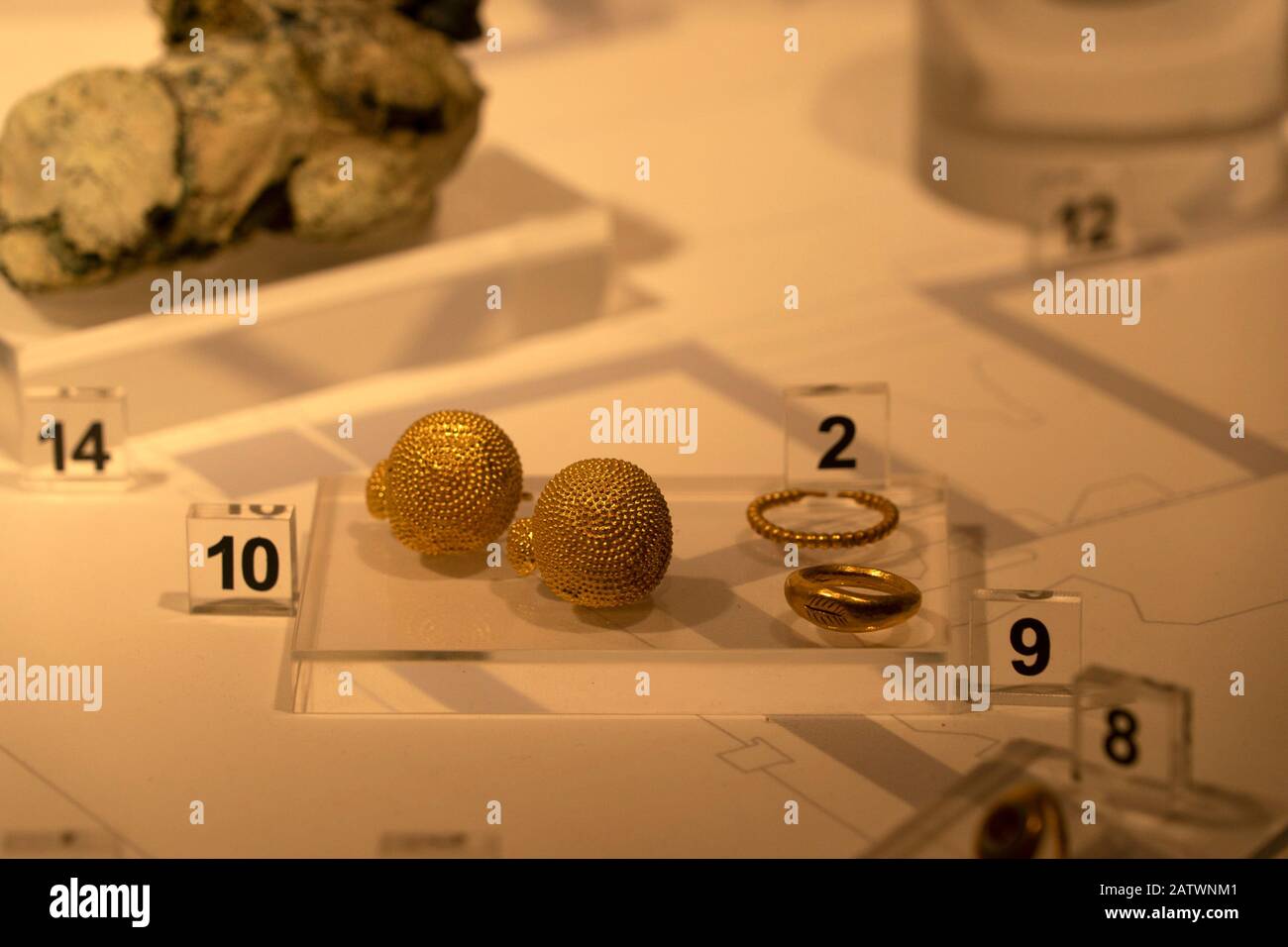 Jewelry ancient pompeii italy hires stock photography and images Alamy