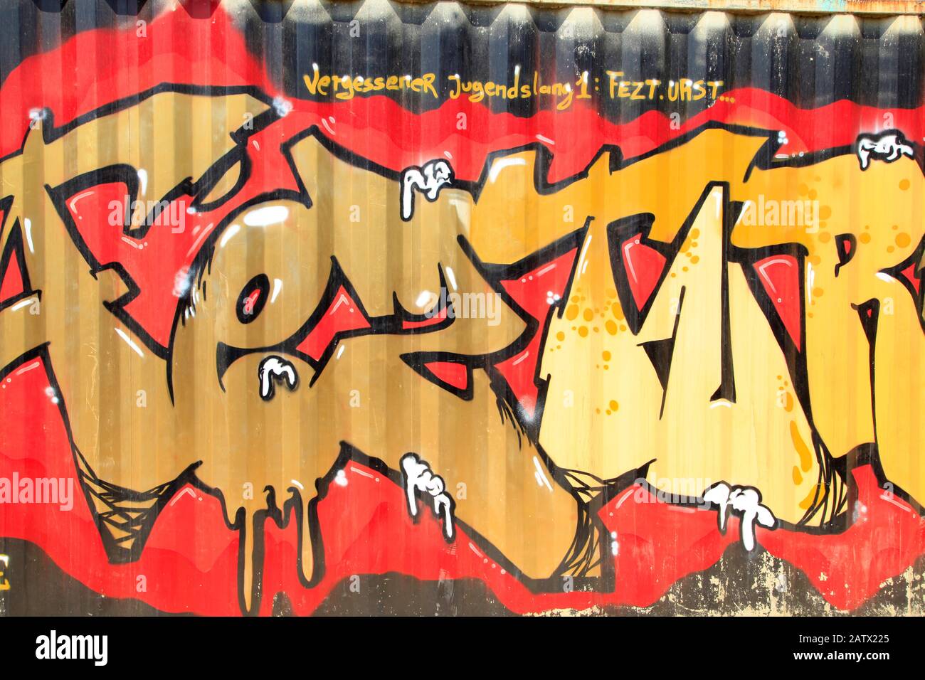 Wall coloured drawing or pattern Stock Photo Alamy