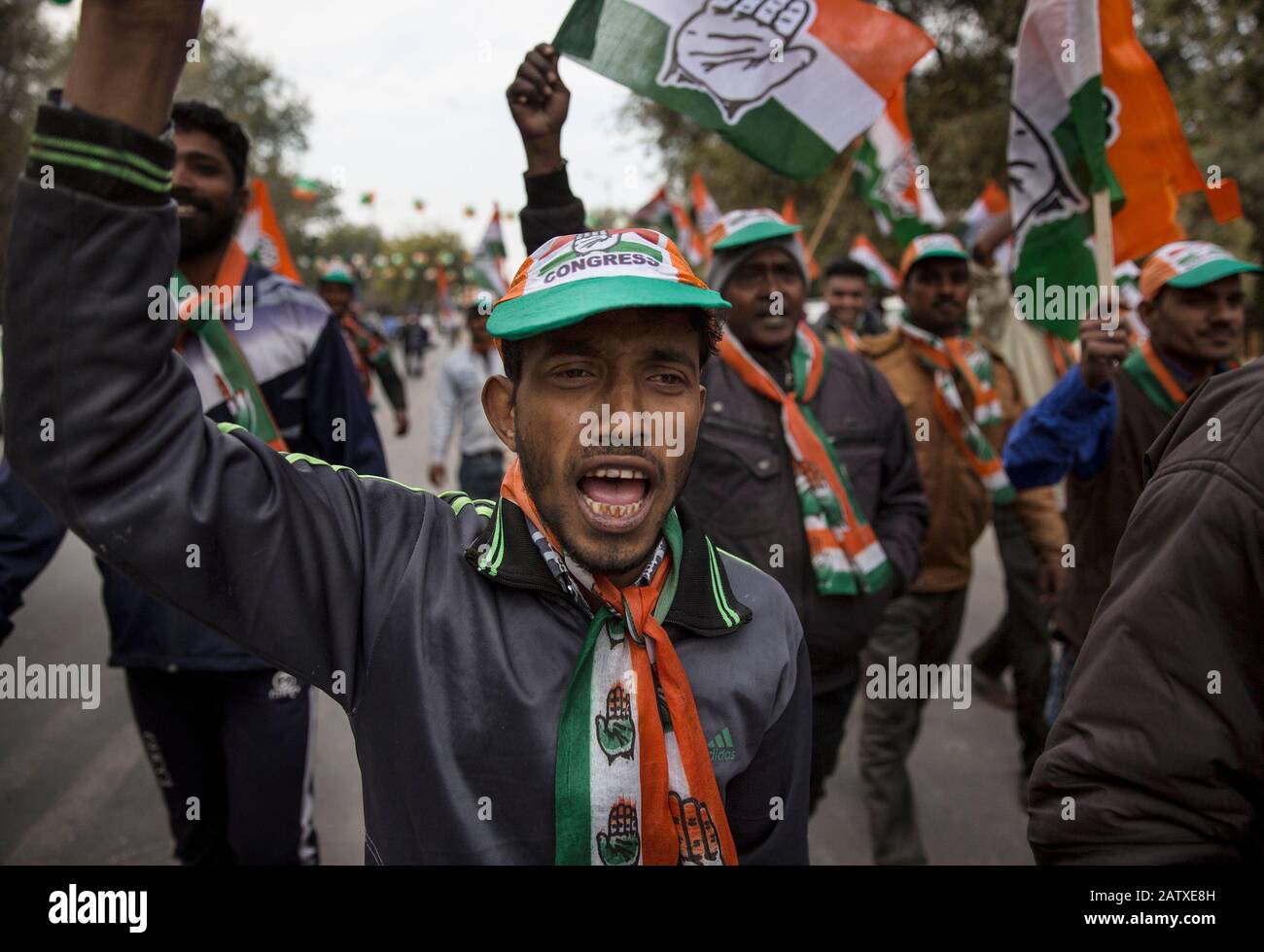 New Delhi, India. 5th Feb, 2020. Supporters of Indian National Congress (INC) shout slogans during an election campaign in New Delhi, India, Feb. 5, 2020. Campaigning for upcoming local elections here in the Indian capital reached a crescendo on Wednesday as different political parties are trying hard to woo voters to their side. Credit: Javed Dar/Xinhua/Alamy Live News Stock Photo