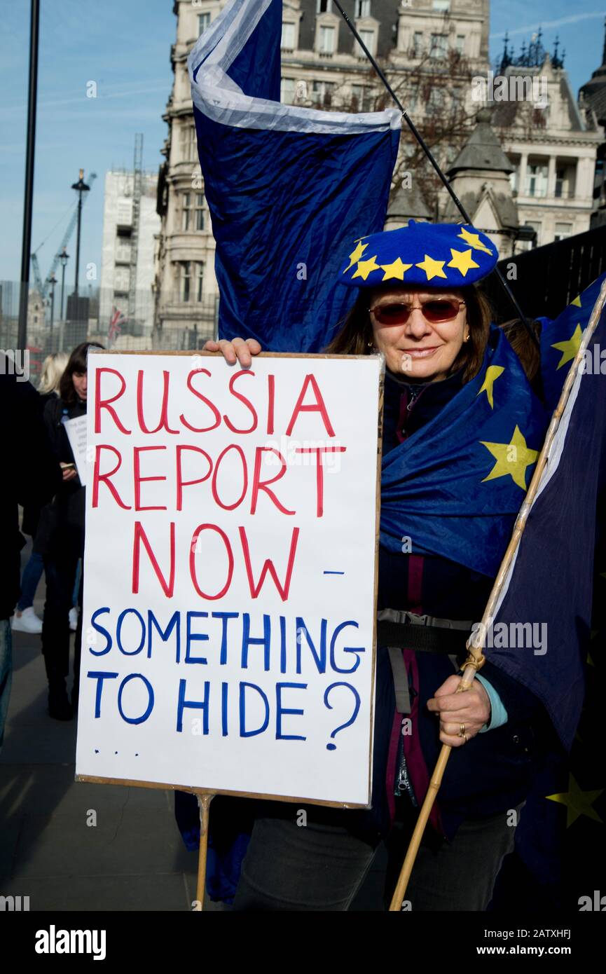 Europe union report hi res stock - Wednesday Protest By Remainers Against Brexit Outside The House Of Commons Five Days After Britain Left The European Union Demand To Release Russia 2ATXHFJ