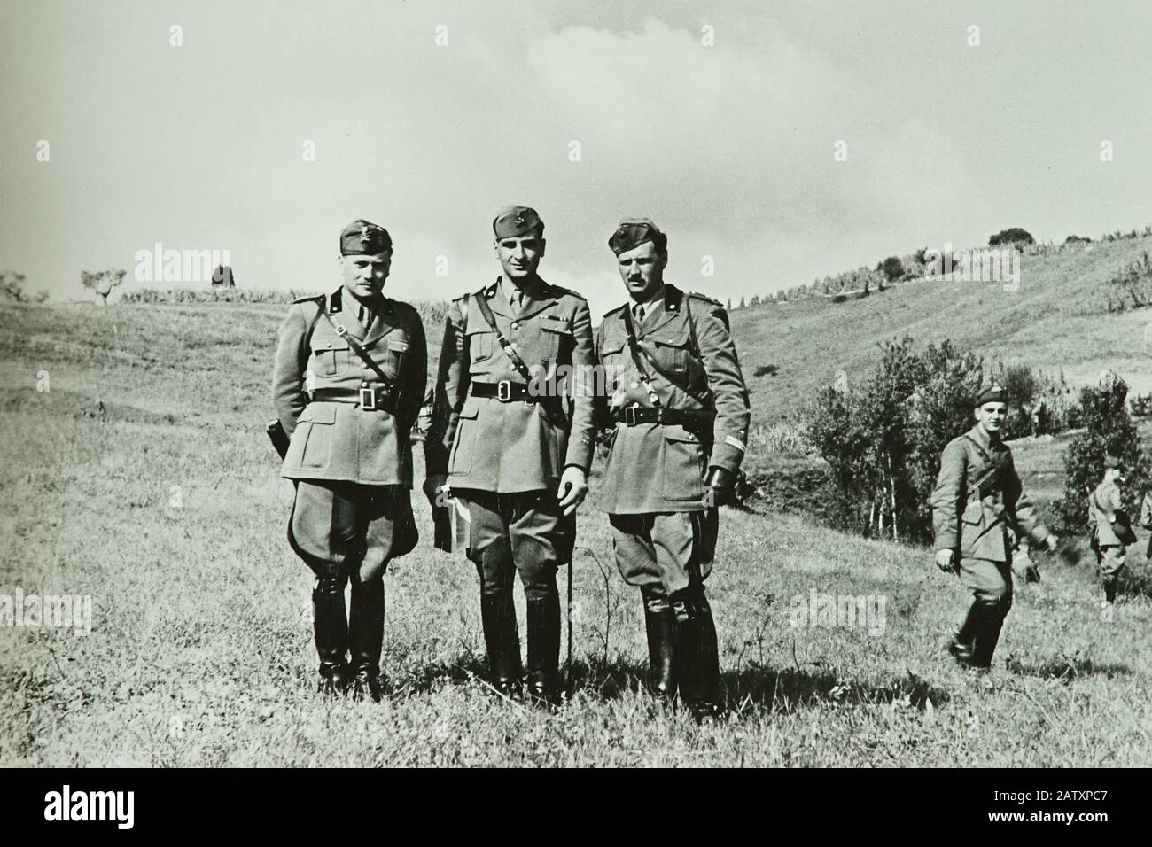 Regio Esercito Italiano, anni '30 - italian army pre wwii - historic photo  Stock Photo - Alamy