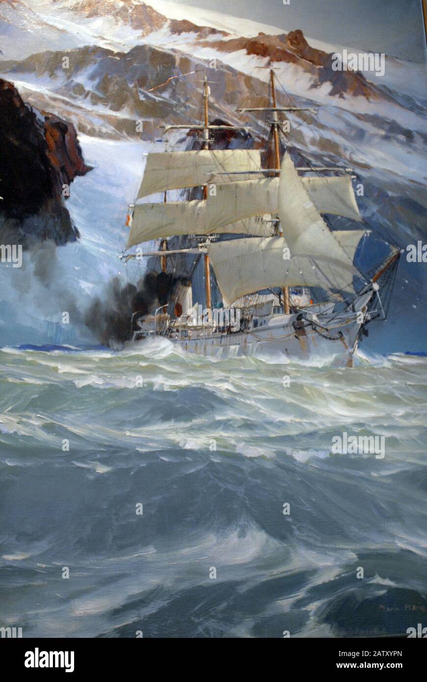 MARINE PAINTING - MARIN MARIE PAINTING OF LE POURQUOI PAS ? COMMANDANT CHARCOT SHIP AT THE NORTH POLE - D;R MUSÉE DE LA MARINE PARIS - FRENCH ART -  PHOTOGRAPHY: F.BEAUMONT Stock Photo