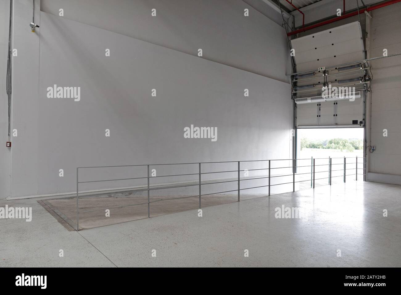 Loading Ramp Slope Entrance to Distribution Warehouse Stock Photo - Alamy