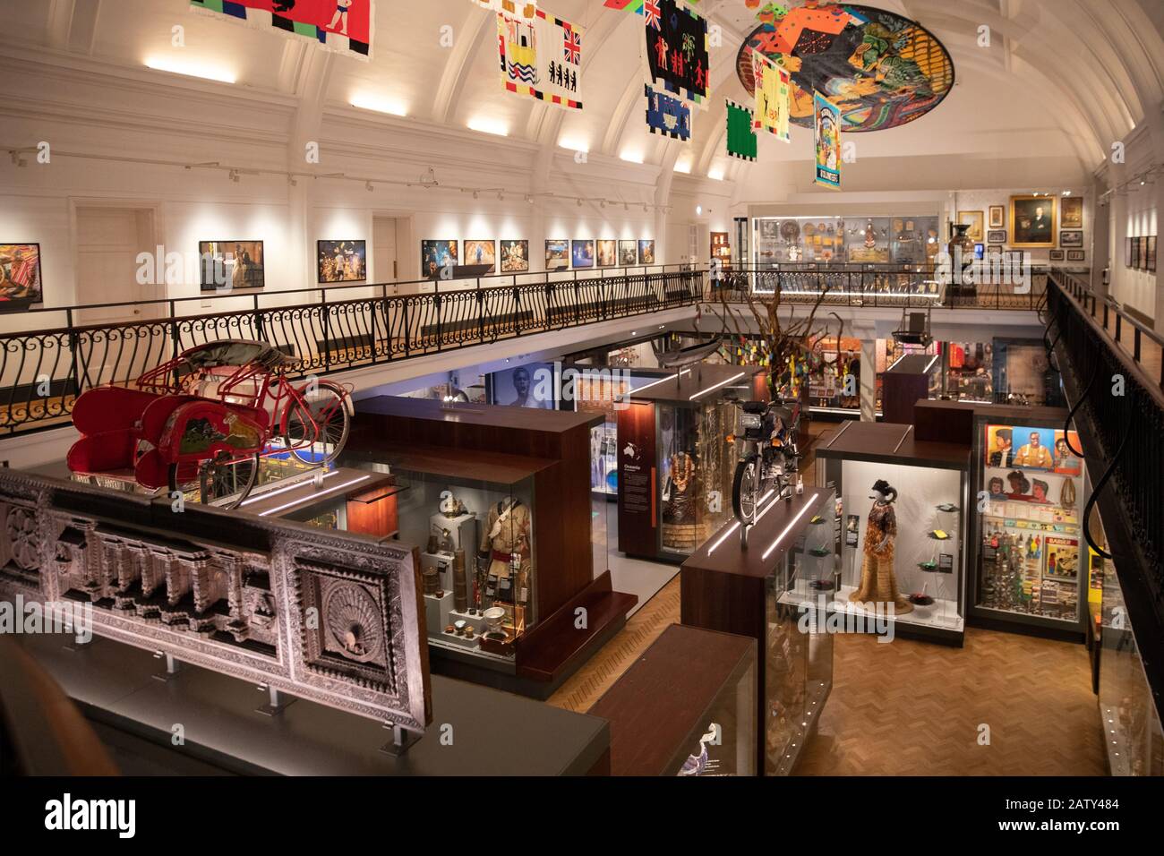 The World Gallery The Horniman Museum London Stock Photo Alamy the-world-gallery-the-horniman-museum-london-stock-photo-alamy