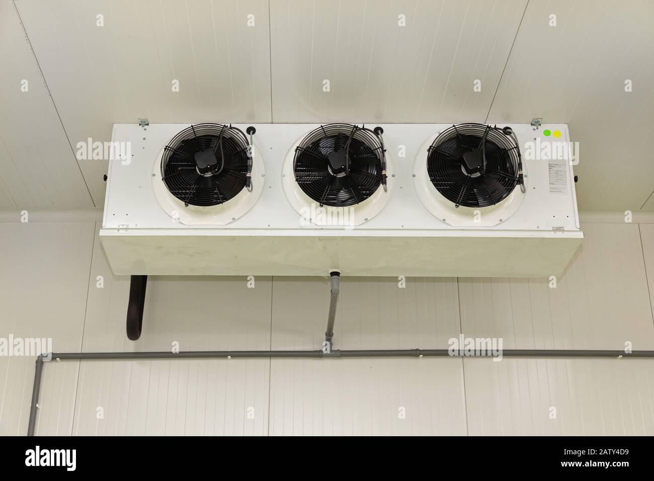 Fridge vents hires stock photography and images Alamy