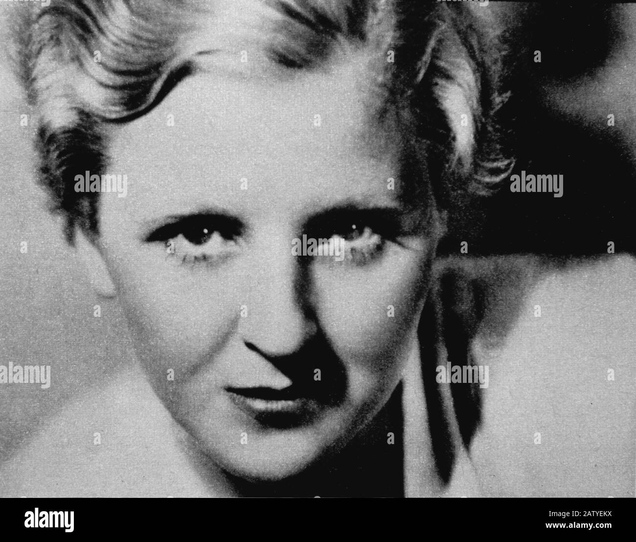 1935 , GERMANY : EVA  BRAUN  ,  23 years old , she meet ADOLF HITLER  in 1931  - NAZI - NAZISMO - WWII - 2nd - SECONDA GUERRA MONDIALE    ----  Archiv Stock Photo