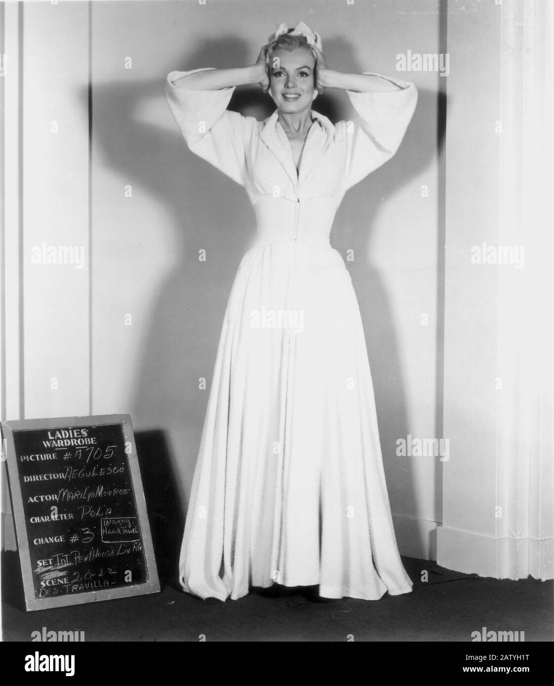 MARILYN  MONROE  costume Test for the movie  HOW TO MARRY A MILLIONAIRE  ( 1953 - COME SPOSARE UN MILIONARIO ) by Jean Negulesco  - 20Th Century Fox Stock Photo