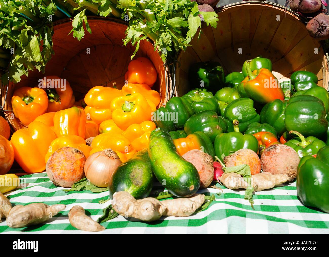 Colorful fresh vegetable produce at a farmers market Stock Photo Alamy