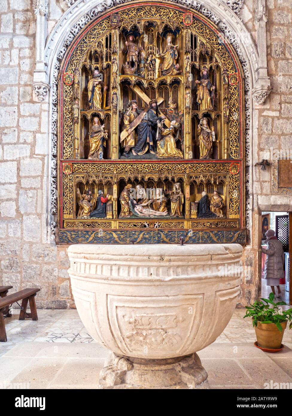 Retablo de la Santa Cruz. Iglesia de San Lesmes (patrono de la ciudad). Burgos. Castilla León. España Stock Photo