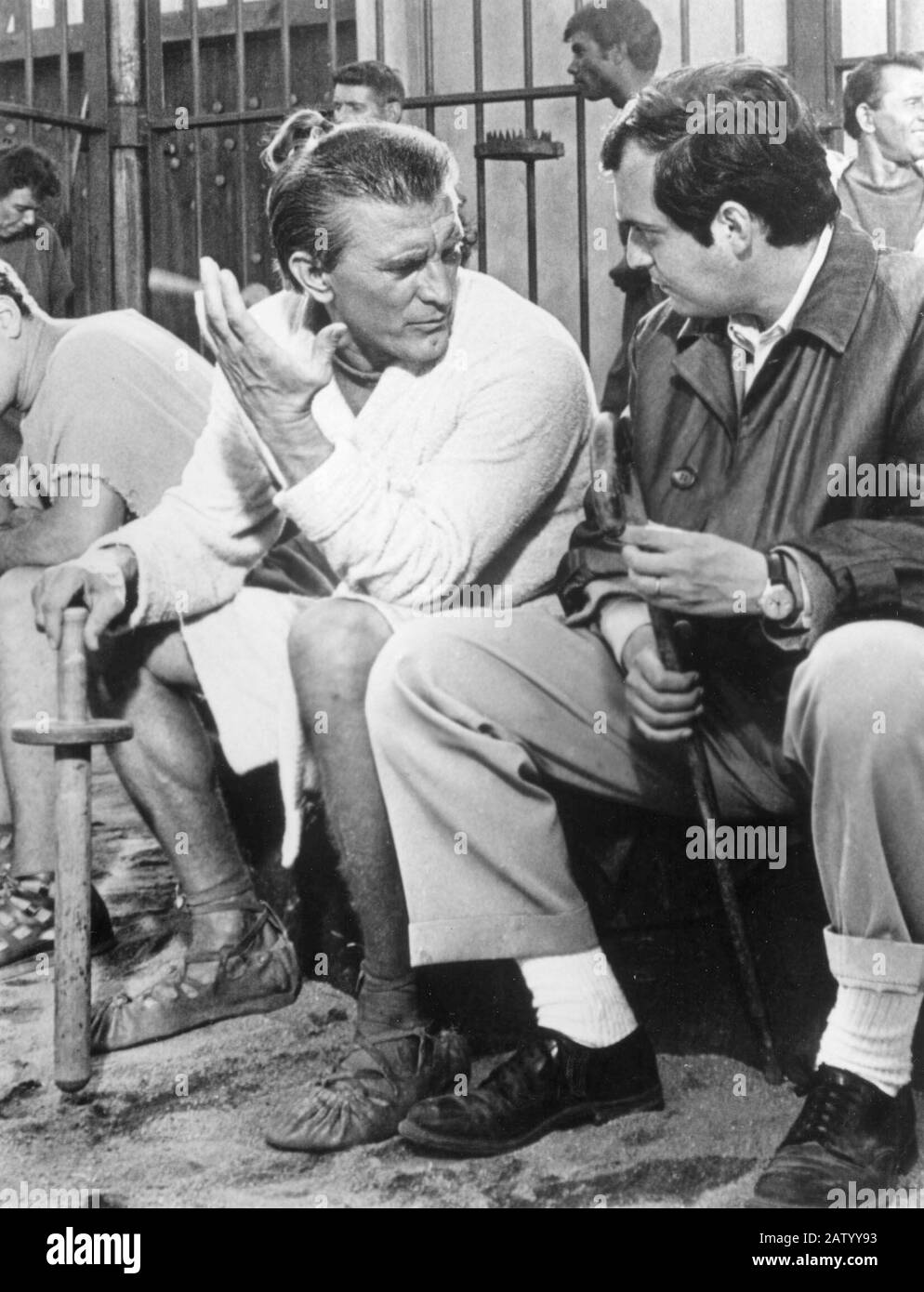 ***FILE PHOTO*** Kirk Douglas Has Passed Away At 103 Years Of Age. KIRK DOUGLAS & STANLEY KUBRICK (DIRECTOR) in Spartacus (1960) *Filmstill - Editorial Use Only* CAP/STF/PEL Supplied by Capital Pictures /MediaPunch ***NORTH AND SOUTH AMERICAS ONLY*** Stock Photo