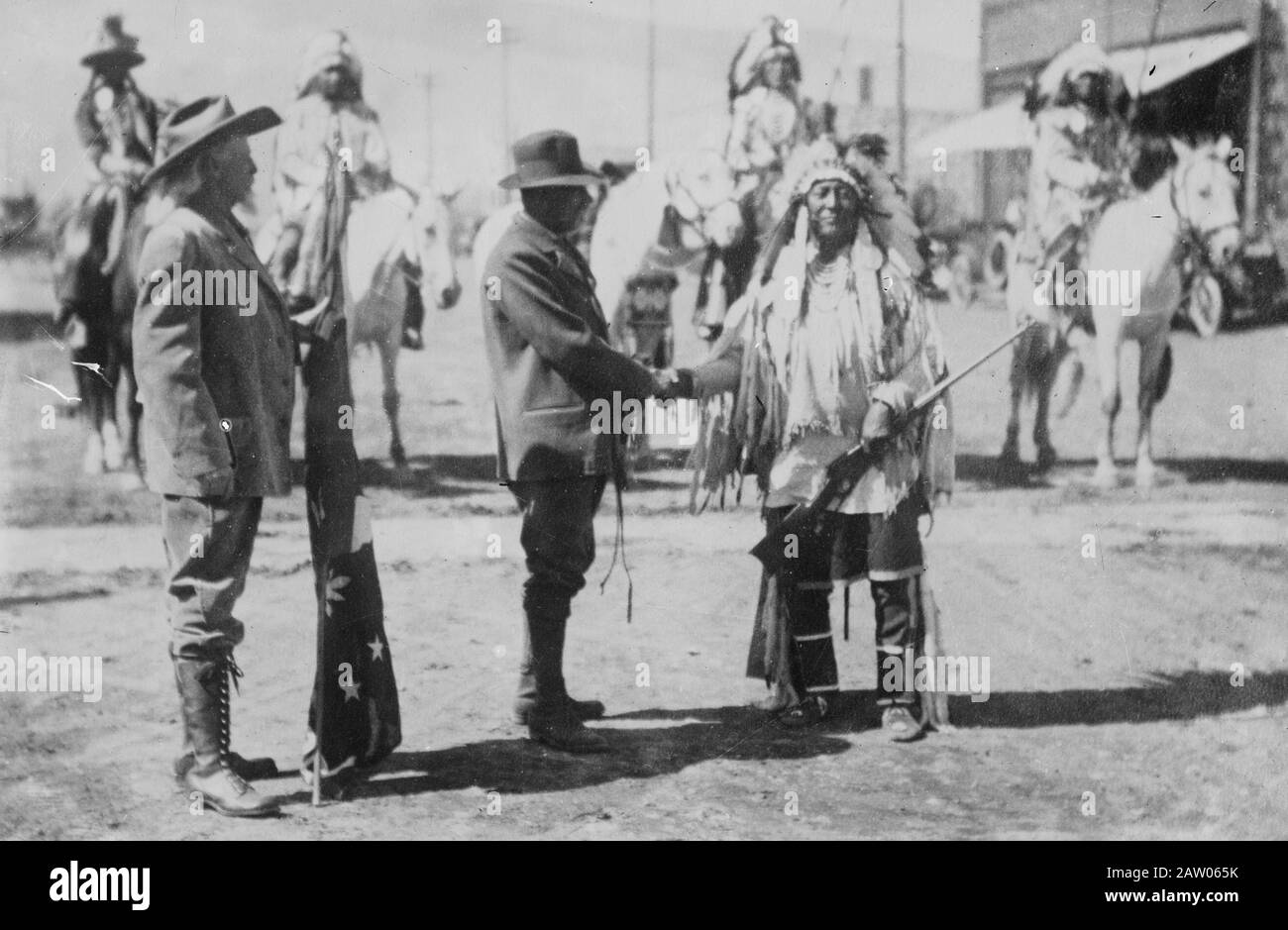 Albert I, Prince of Monaco (1848-1922) with William 'Buffalo Bill' Cody (1846-1917) during their 1913 hunting trip near Cody, Wyoming Stock Photo