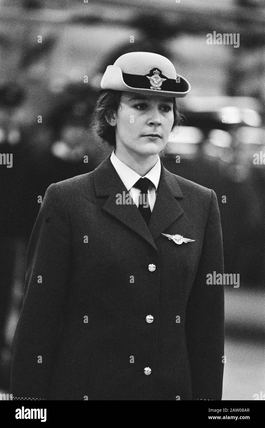 First woman military pilot, 2nd Lt. A. E. Wiessing  Ms. Angstroms. Wiessing listening to the speech by Major General Meulenbroek Date: January 14, 1983 Location: Scotland Keywords: air force, pilots, portraits, women Person Name: AE Wiessing Stock Photo