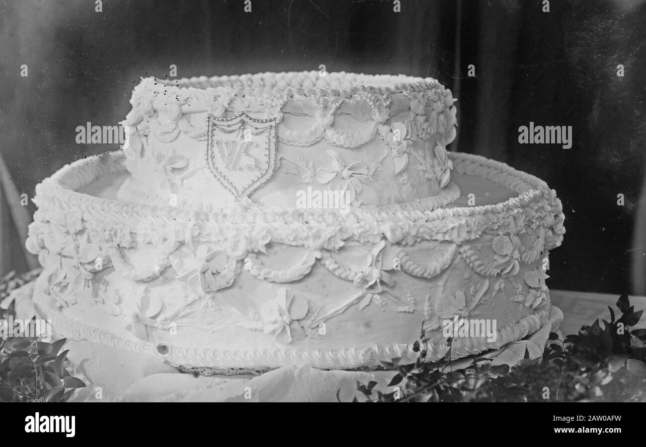 Wedding cake of Jessie Woodrow Wilson, daughter of President Wilson, who married Francis Bowes Sayre ca. November 25, 1913 Stock Photo