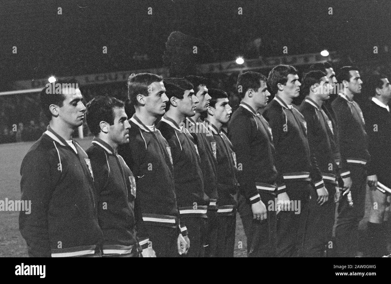 Football Interland Netherlands - Denmark  Dutch team during the playing of the national anthems Date: November 30, 1966 Location: Rotterdam, South Holland Keywords: sport, football Stock Photo