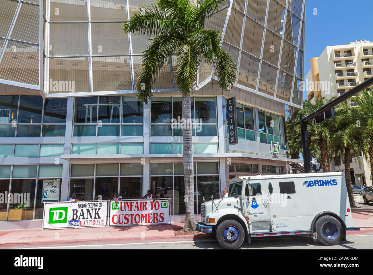 Brinks High Resolution Stock Photography and Images Alamy