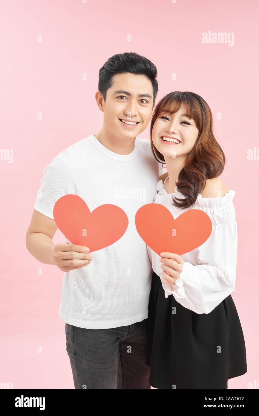 Asian couple isolated hi-res stock photography and images - Alamy