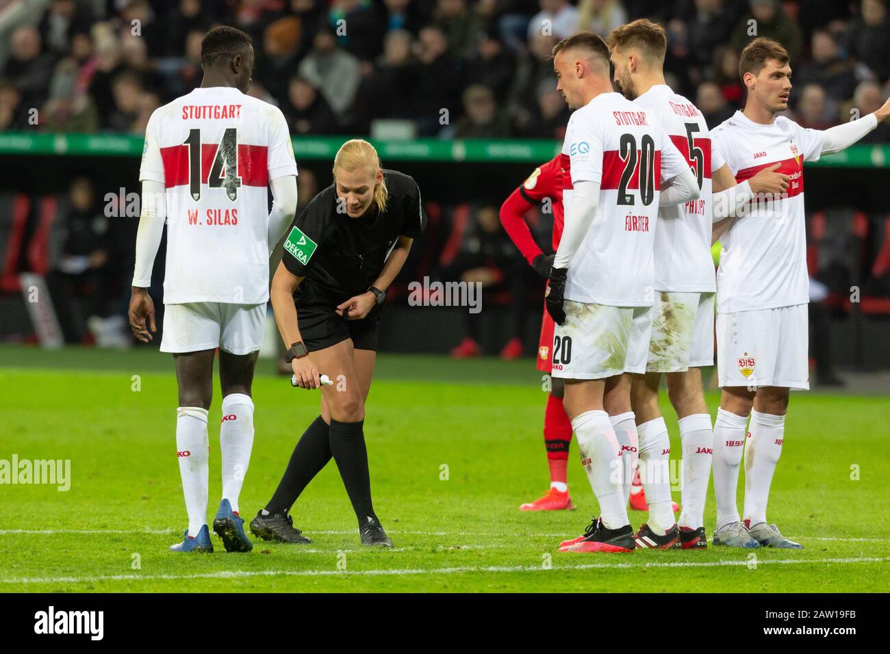 Leverkusen, Germany, 05.02.2020, DFB Cup, Bayer 04 Leverkusen - VFB Stuttgart, referee Bibiana Steinhaus     (Foto: Juergen Schwarz) Stock Photo