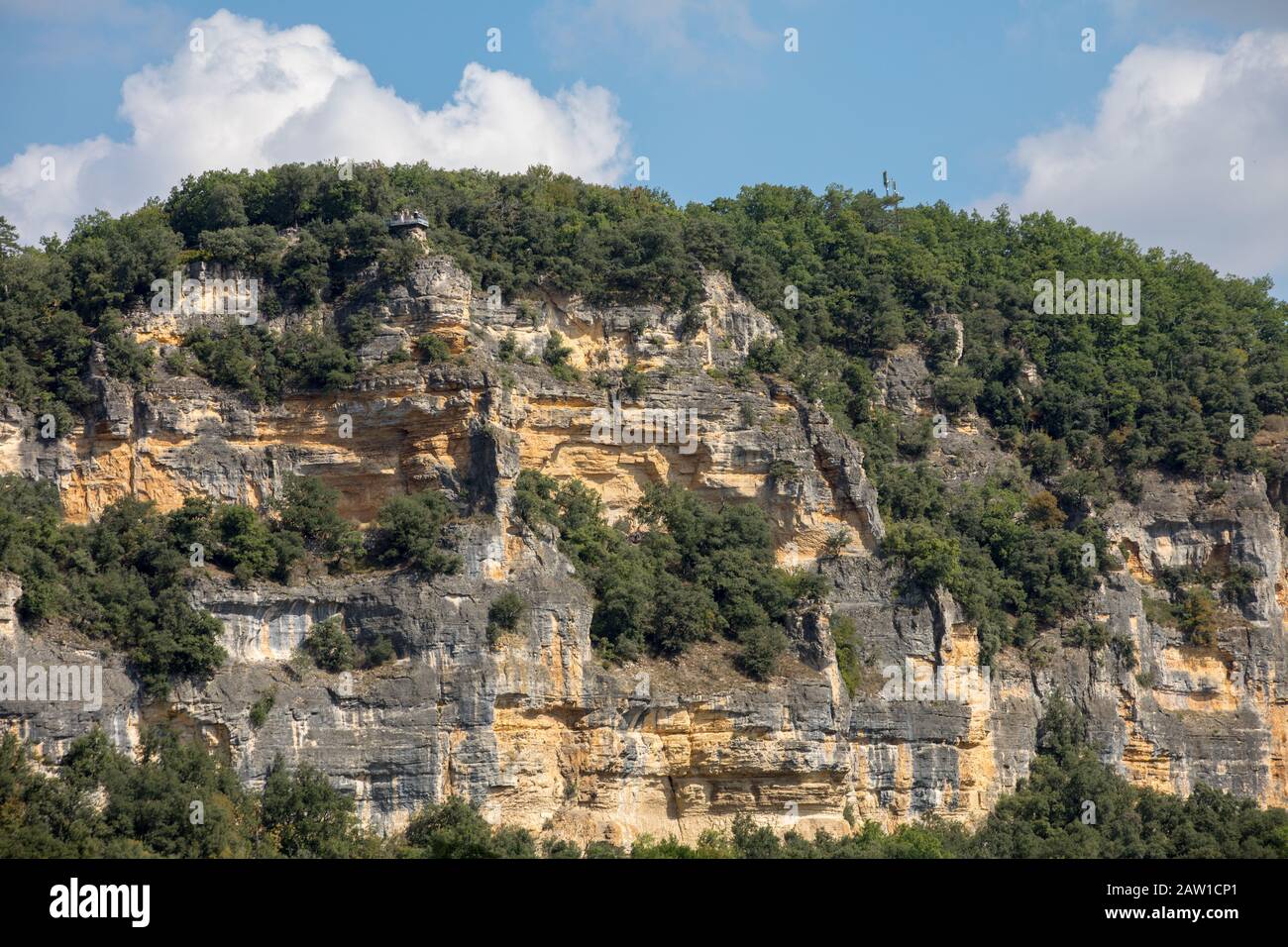 Landscape Of The Dordogne River Valley Between La Roque Gageac And Castelnaud Aquitaine France Stock Photo Alamy