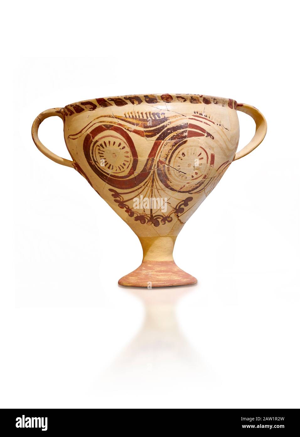 Minoan decorated two handled Ephyraean goblet  with stylised floral design , Konssos  'Unexplored Mansion' 1450-1370 BC; 1400-1250 BC; Heraklion Archa Stock Photo