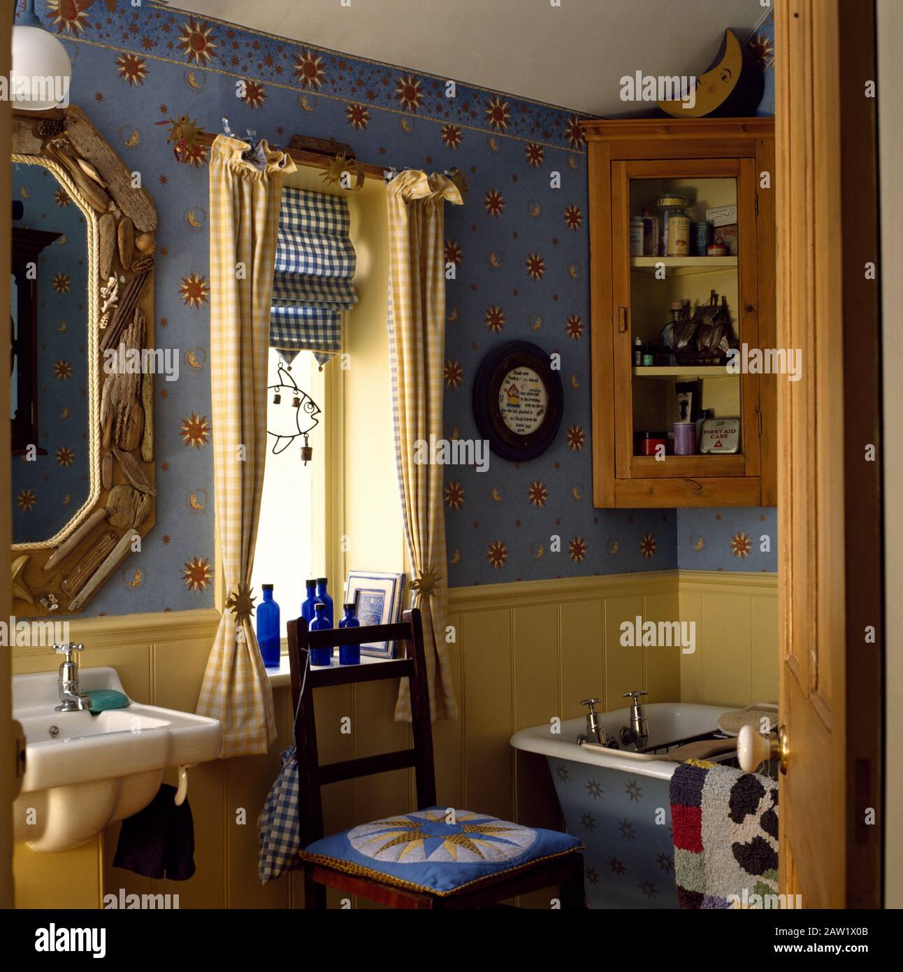Bathroom With Designer Wallpaper Stock Photo Alamy