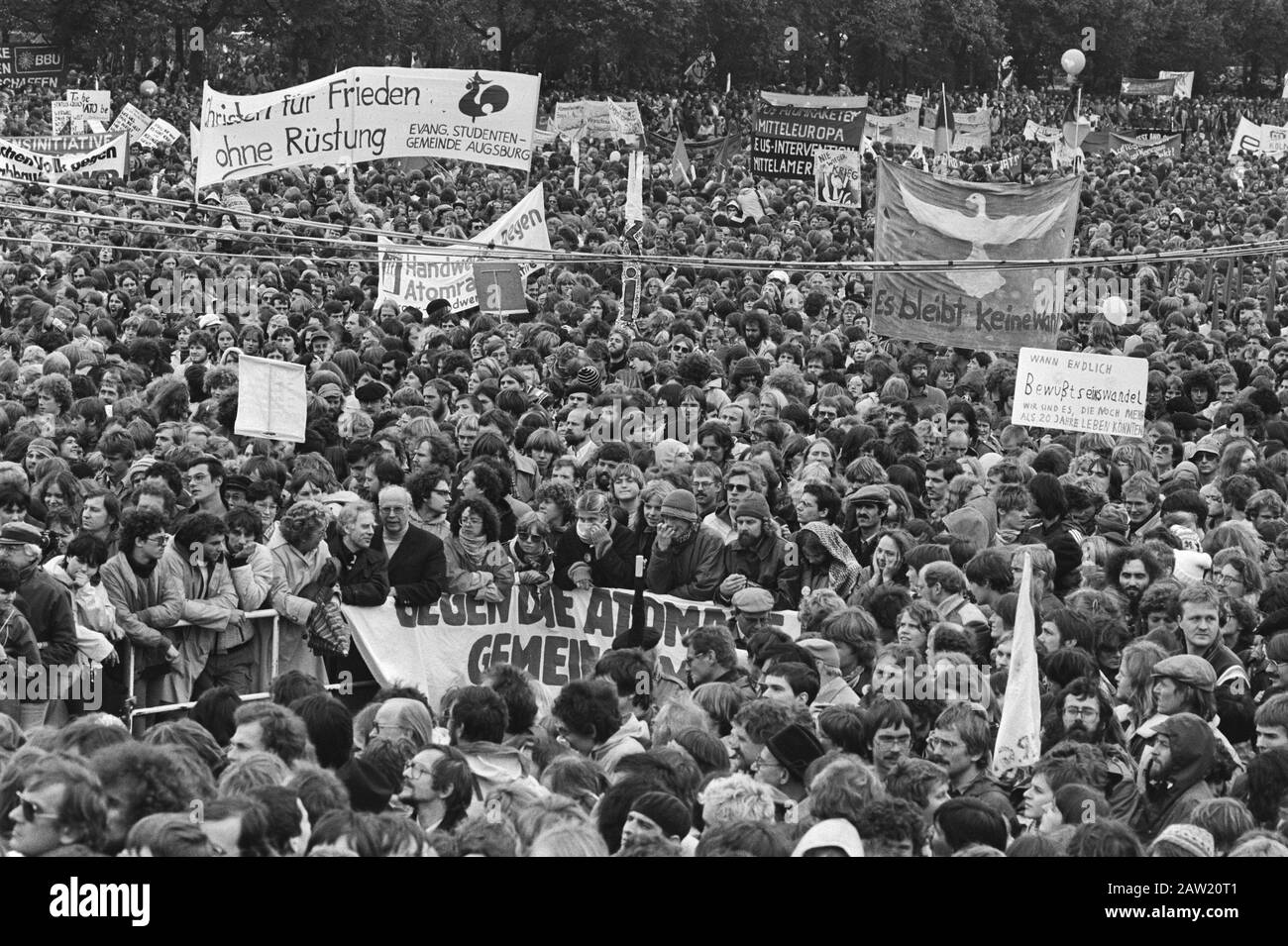 Hofgarten bonn 1981 hi-res stock photography and images - Alamy