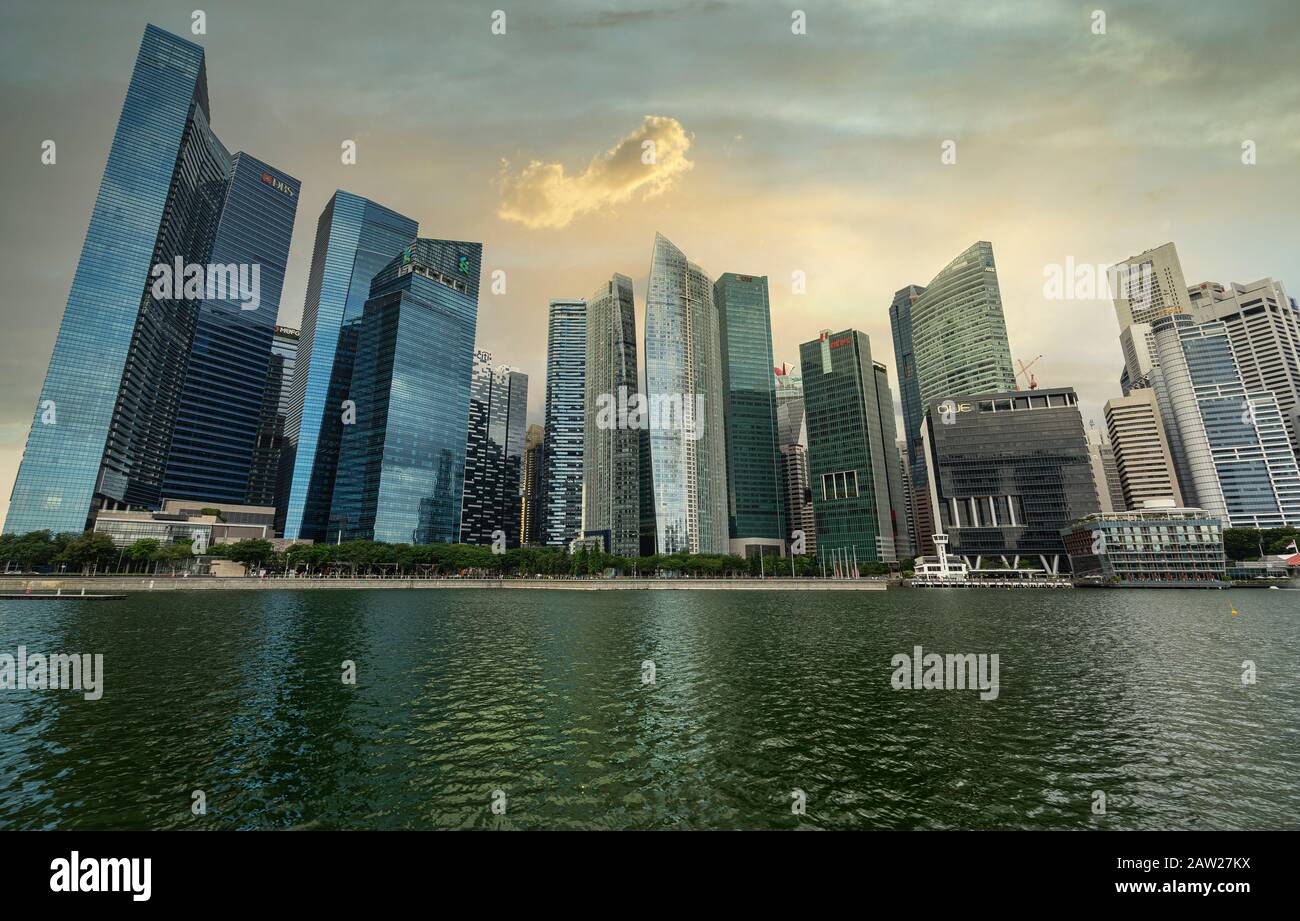 Singapore panorama city skyline hi-res stock photography and images - Alamy
