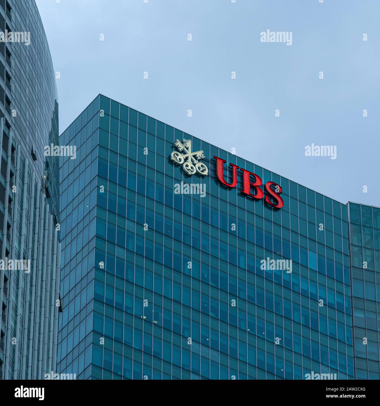 singapore, January 2020.  Detail  view of the UBS bank tower in Marina Bay. Stock Photo