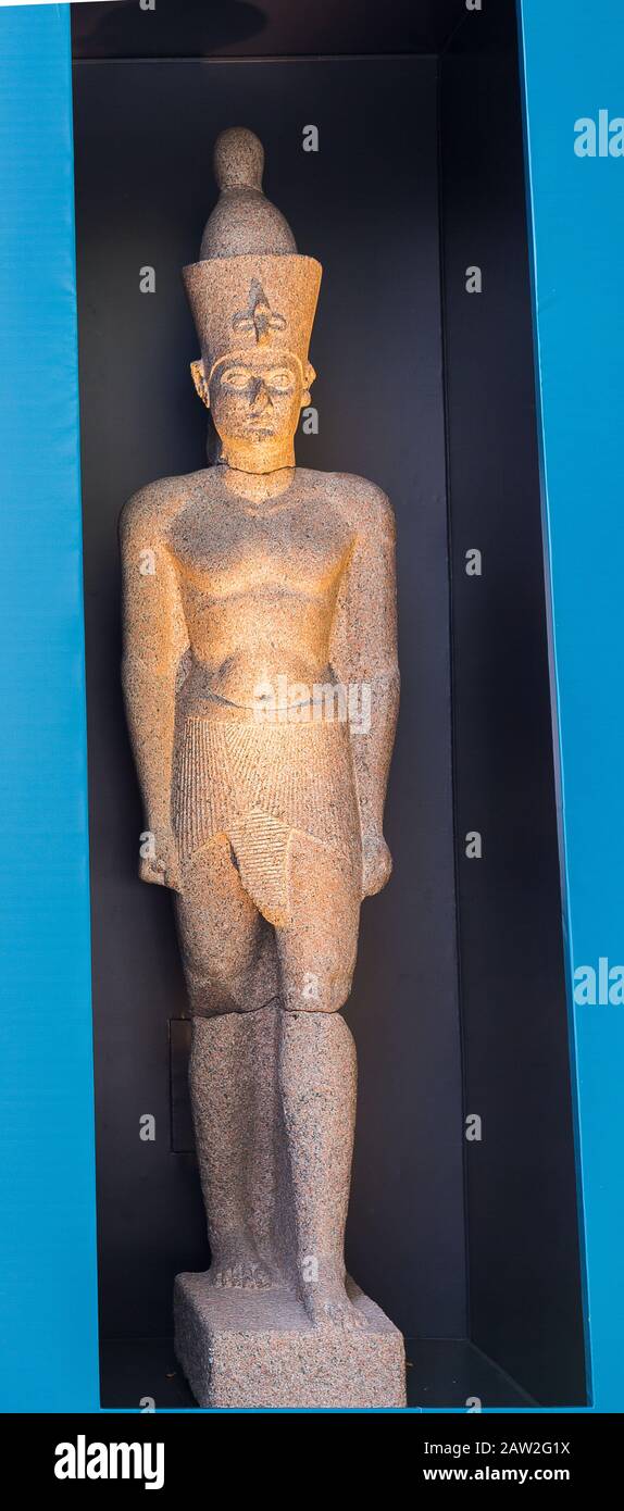 Opening visit of the exhibition “Osiris, Egypt's Sunken Mysteries”.   Egypt, Alexandria, Maritime Museum, a colossal statue of a king. Stock Photo