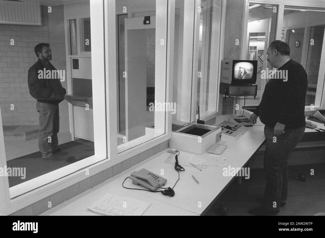 Youth Prison Austrian Interior Youth 't Nieuwe Lloyd in Amsterdam Southeast  Portiersloge Date: January 9, 1989 Location: South Amsterdam, North Holland Keywords: juvenile prisons, porters Stock Photo