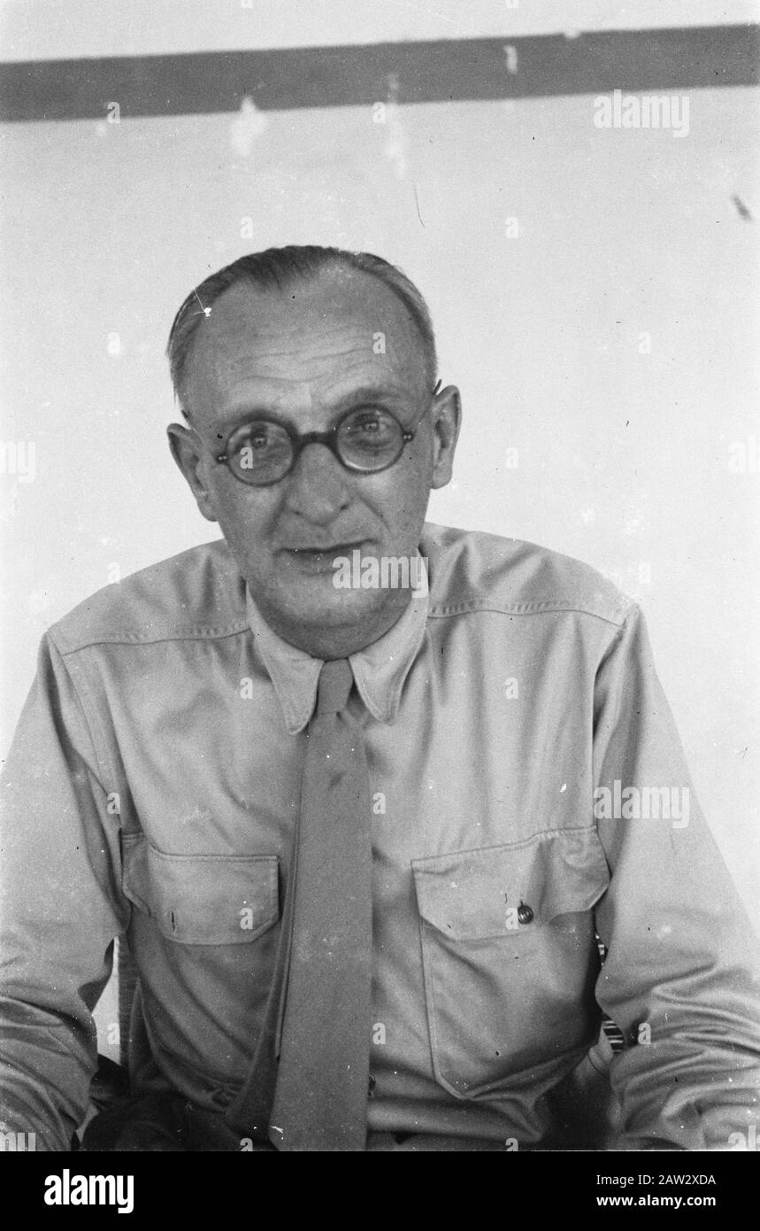 Headshot of older man with glasses Date: November 1946 Location: Indonesia Dutch East Indies Stock Photo