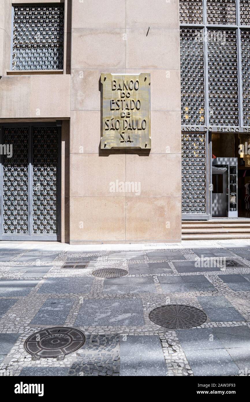 Banco de santander hi-res stock photography and images - Page 3 - Alamy