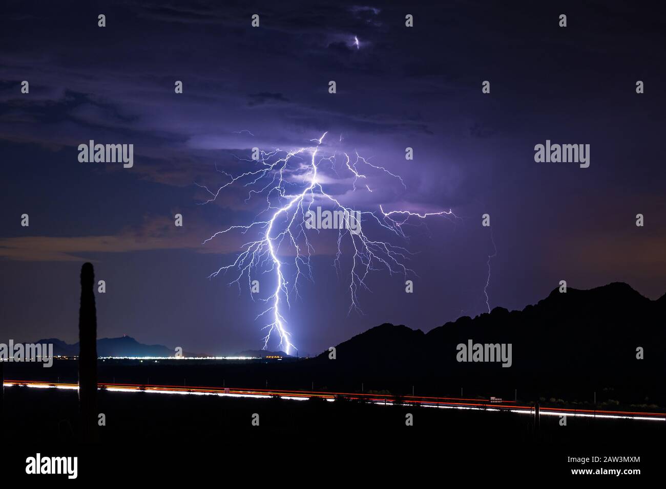 Rain thunderbolt lightning energy electricity power danger storm ...