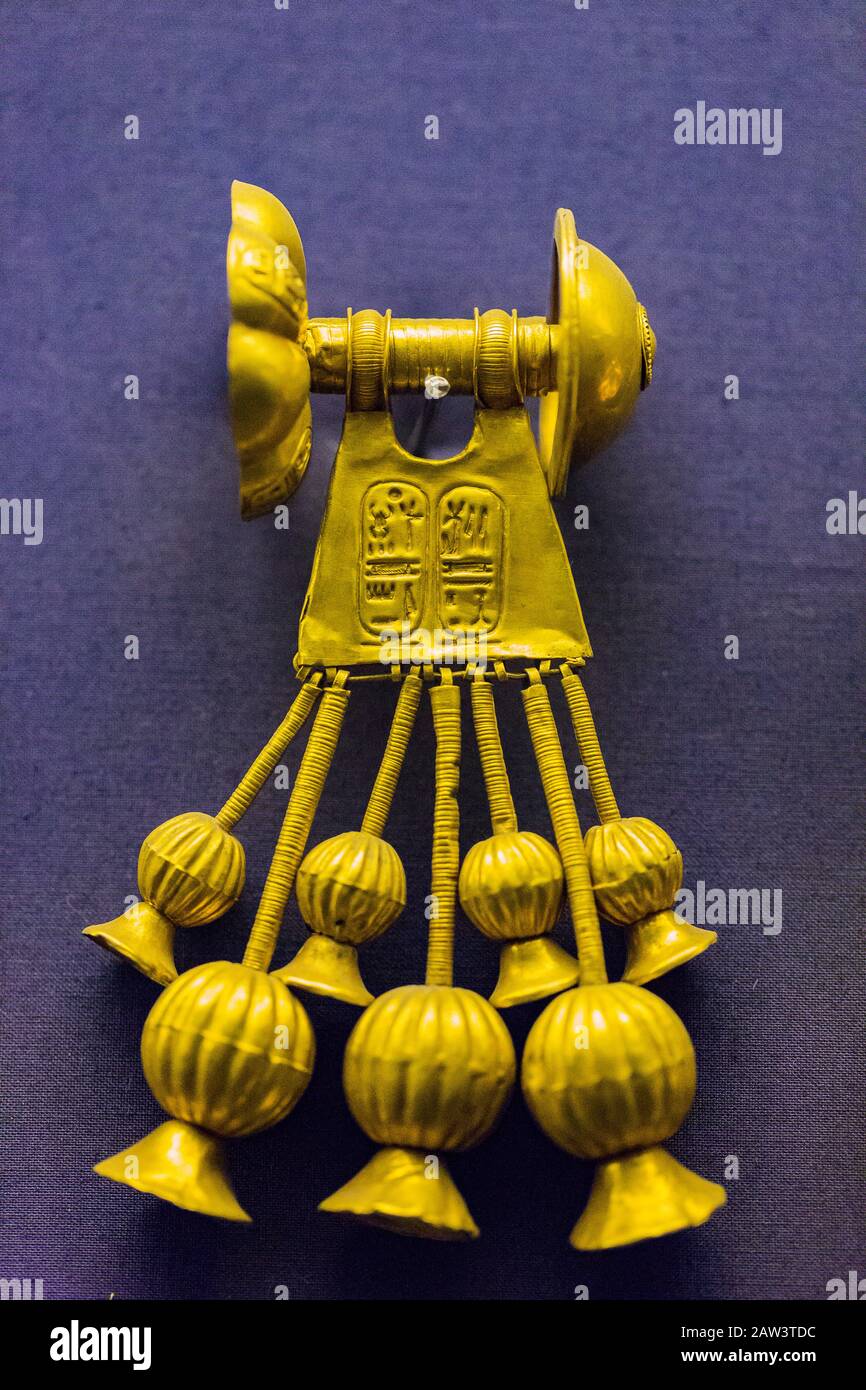 Egypt, Cairo, Egyptian Museum, earring of Sethy II, found in a cache of the Valley of the Kings, Luxor. Stock Photo
