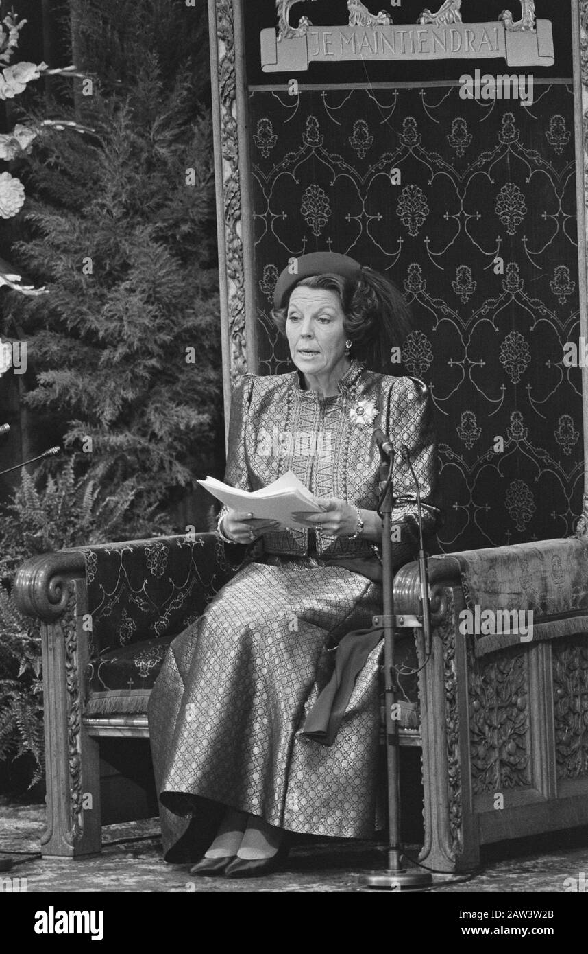 Budget Day 1986: Queen Beatrix while pronouncing Throne Speech Date: September 16, 1986 Keywords: Prinsjesdag THRONE REDES Person Name: Beatrix, queen Stock Photo