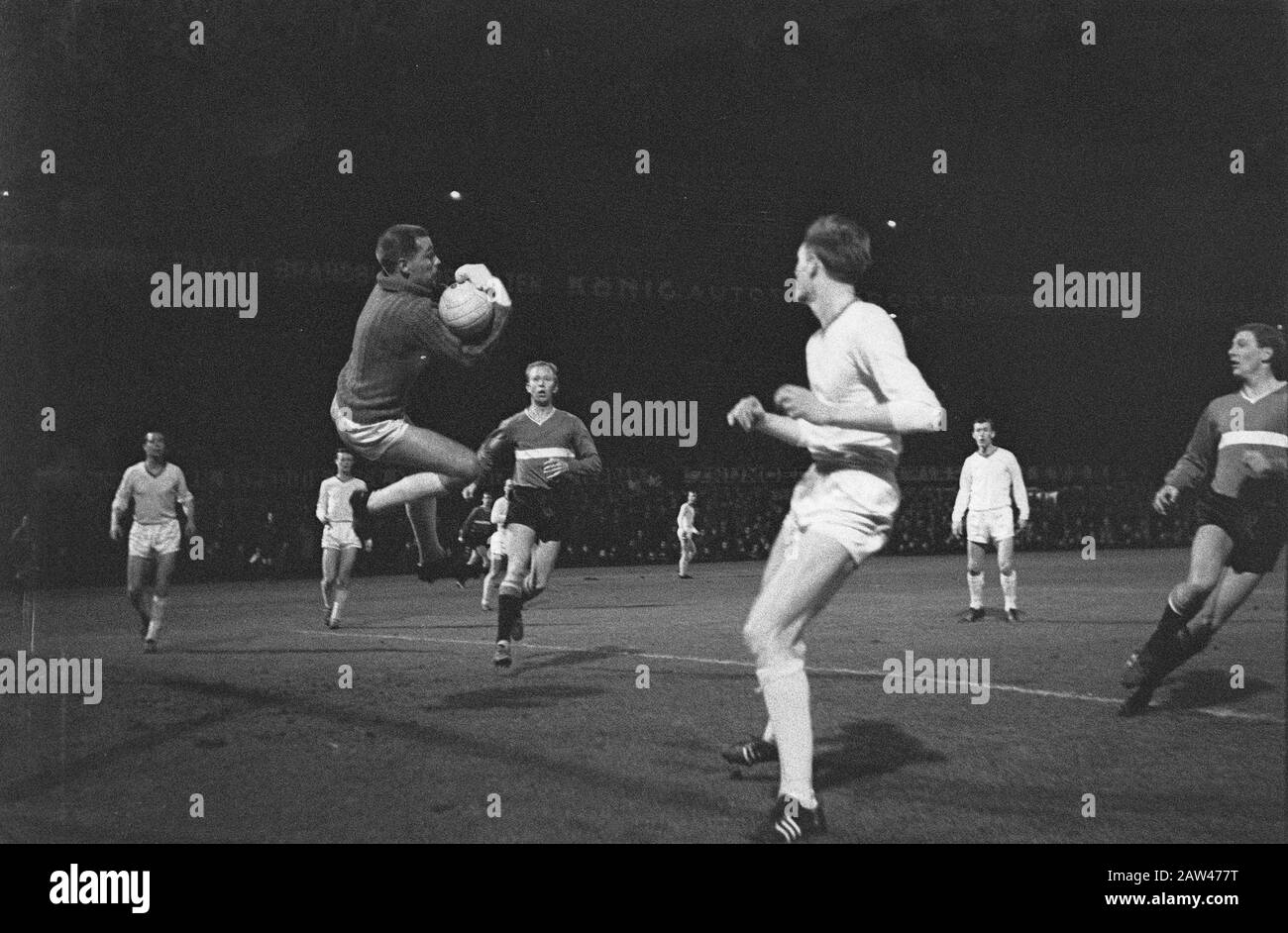 Final KNVB cup Ajax against NAC. Captain Henk Groot and the KNVB Cup Date:  June 14, 1961 Keywords: sport, football Institution name: AJAX, NAC Stock  Photo - Alamy