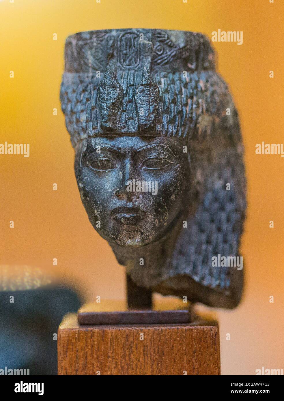 Egypt, Cairo, Egyptian Museum, small head of the queen Tiye, the wife of Amenhotep III. It was found in the temple of Hathor, Serabit el Khadim, Sinai. Stock Photo