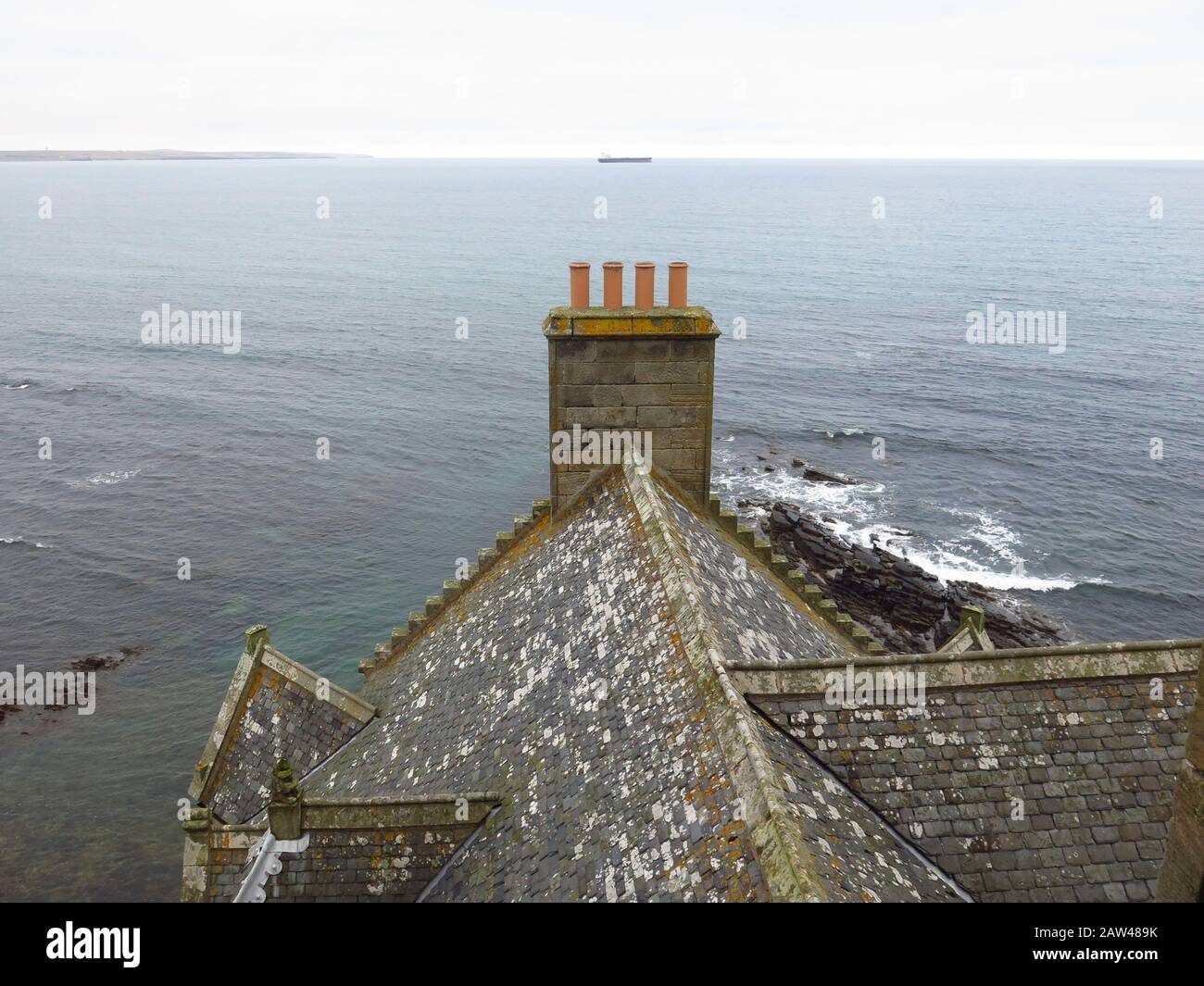 Typical tradtional scottish roof construction details Stock Photo Alamy