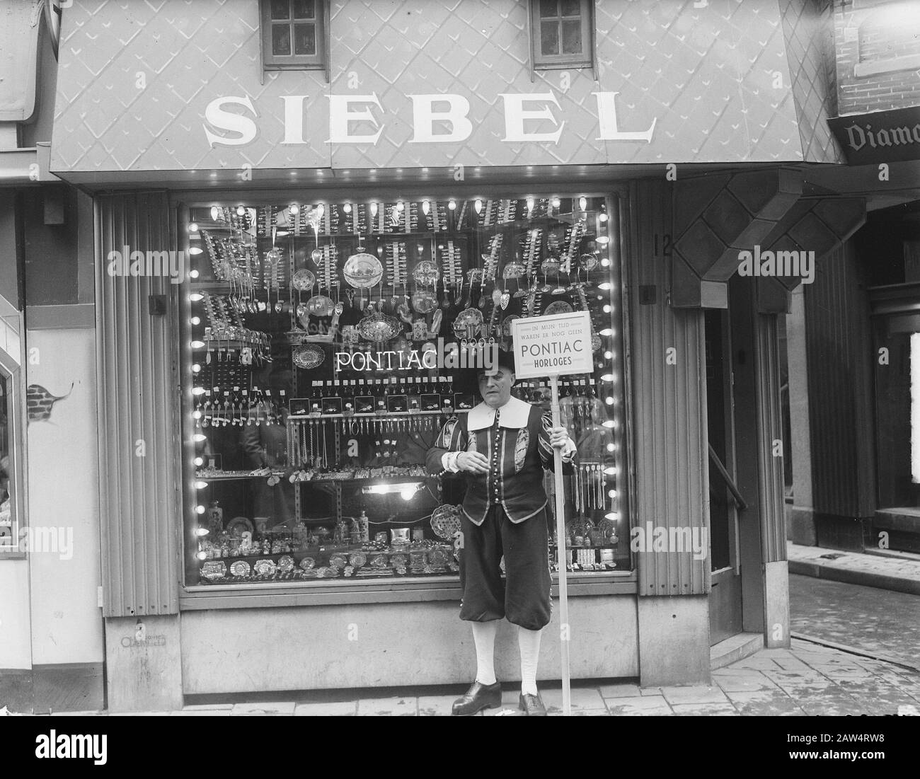 Mission Kinsbergen Date: June 22, 1950 Keywords: assignments Stock Photo
