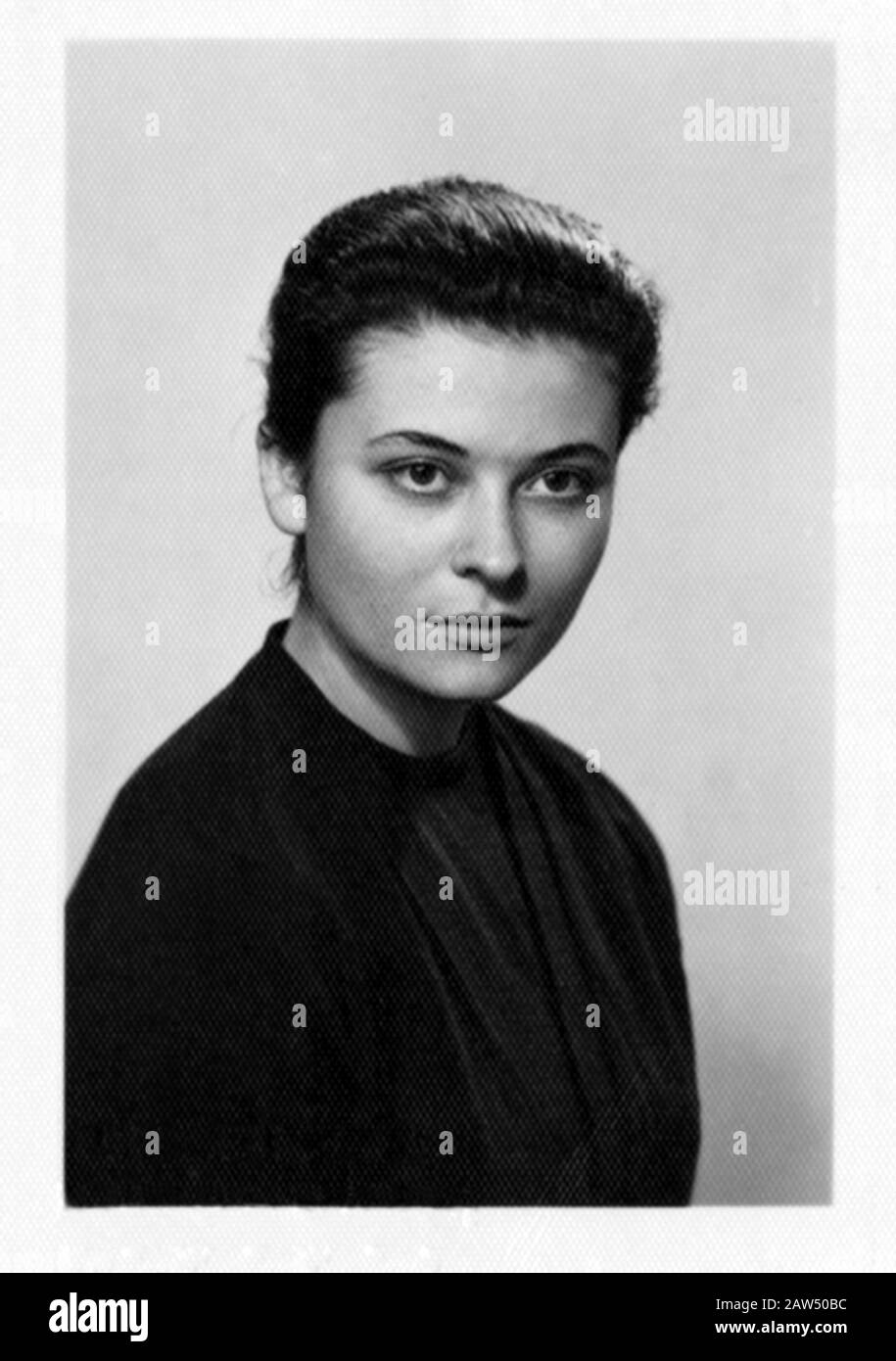 1960 ca, MILANO , ITALY : The italian woman popular  novellist Bice Cairati ( Milano, 13 july  1938 ) when was young . In association with his housban Stock Photo