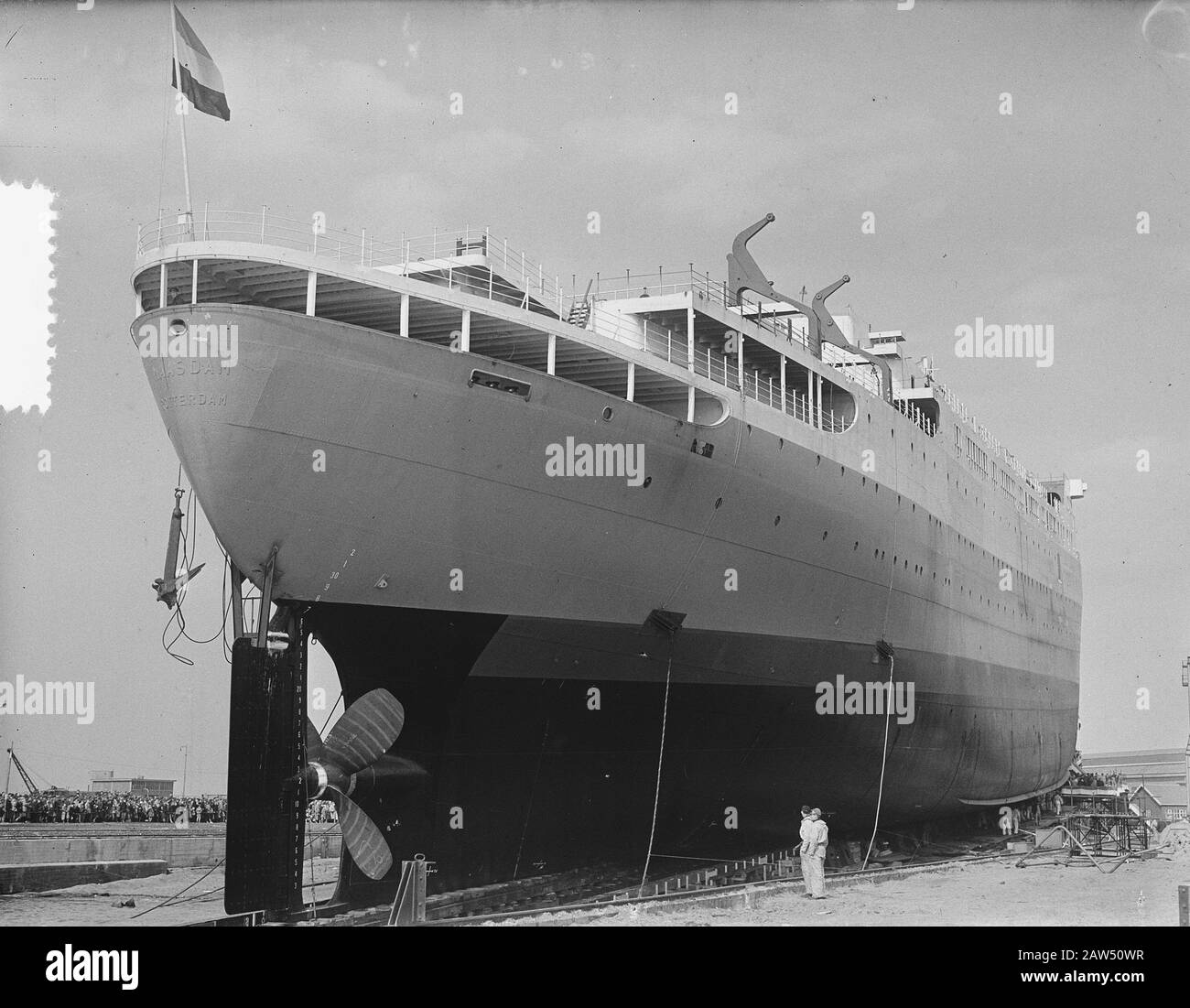Maasdam launching in shipyard Wilton-Fijenoord Date: April 5, 1952 Location: Schiedam Keywords: passenger ship, launches Institution Name: Feyenoord Stock Photo