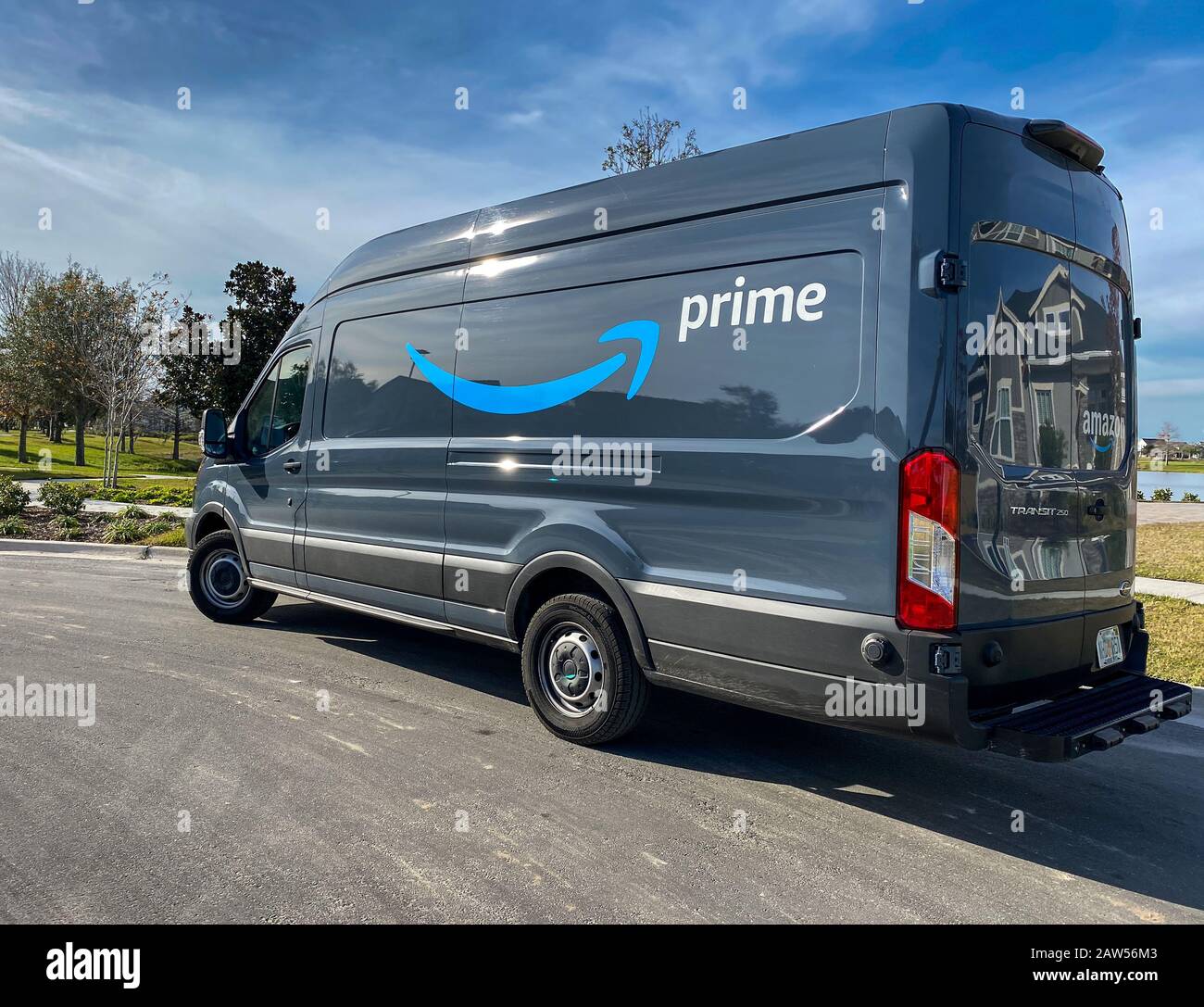 Amazon delivery truck hi-res stock photography and images - Page 2 - Alamy
