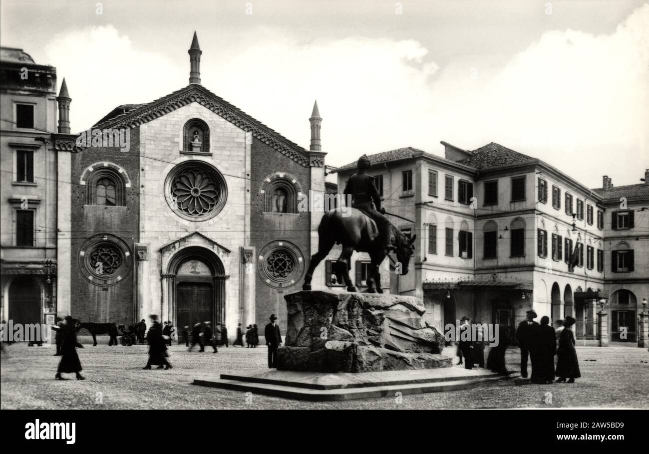 1918 ca , MILANO, ITALY : The PIAZZA Giuseppe MISSORI . Today totally destryed and changed with news builds from 50's . The Church of San Giovanni Stock Photo