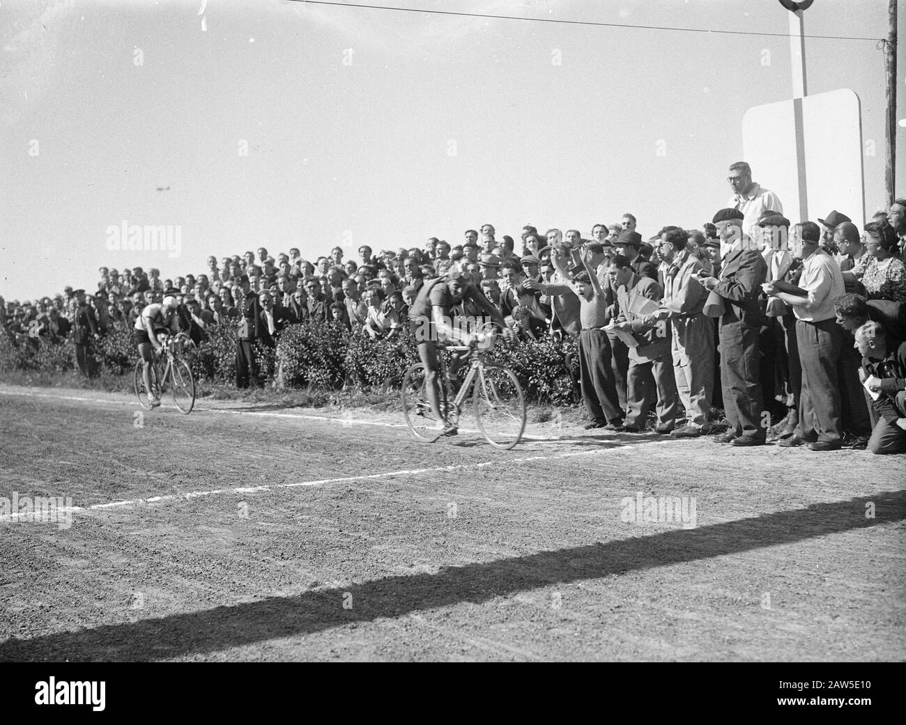 1947 tour de france Black and White Stock Photos & Images Alamy