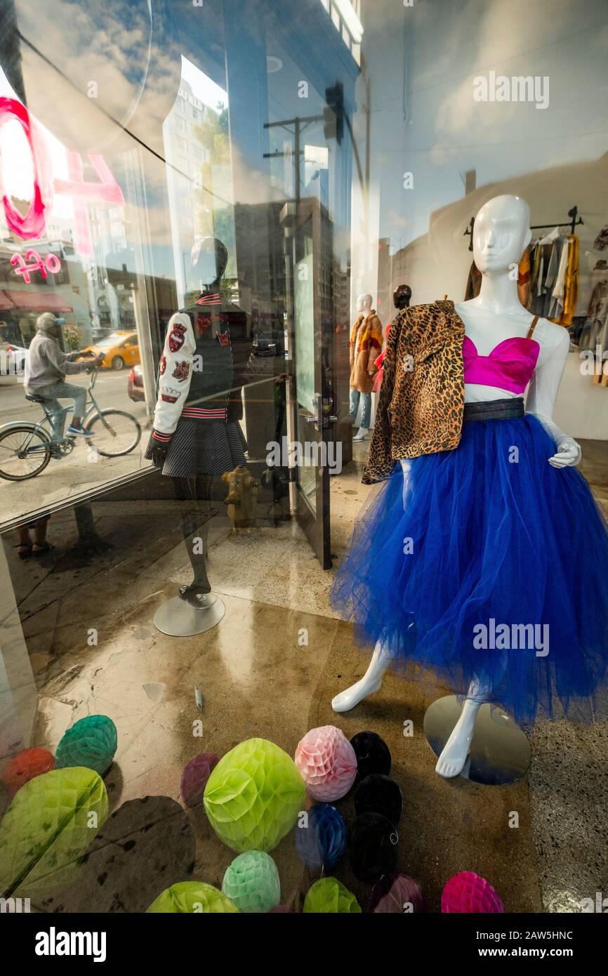 Clothing store. Downtown Los Angeles, California, USA Stock Photo Alamy