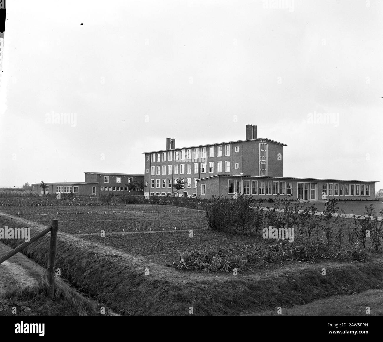 Building complex building ivt hires stock photography and images Alamy